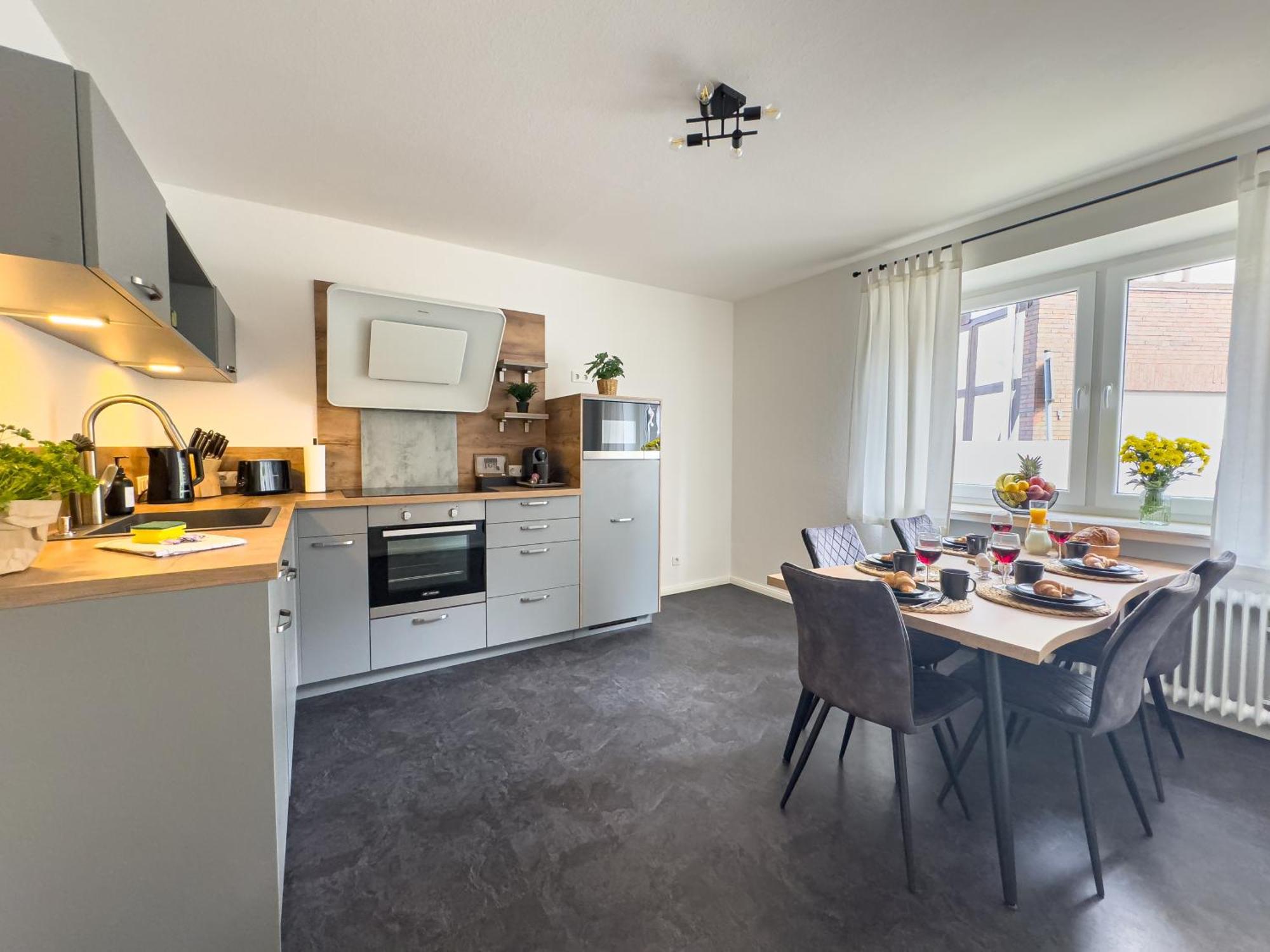 Homelystays Stilvolles Apartment An Der Kirche Lemfoerde Экстерьер фото